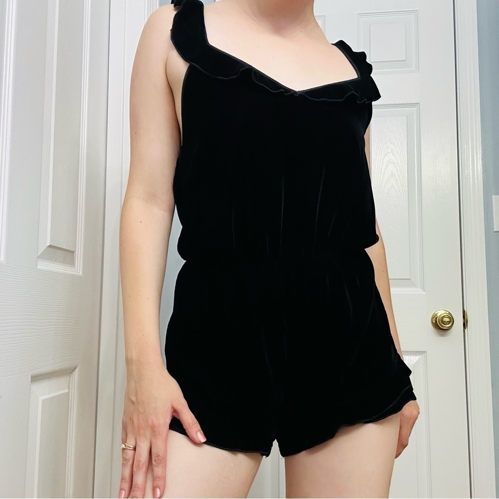 Victoria’s Secret Romper Velvet Black Ruffle Coquette Dainty Lounge Pajama Small